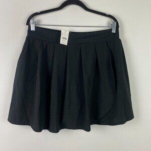 J. Crew Pleated Active Skort Womens Large Black Pull On BQ154